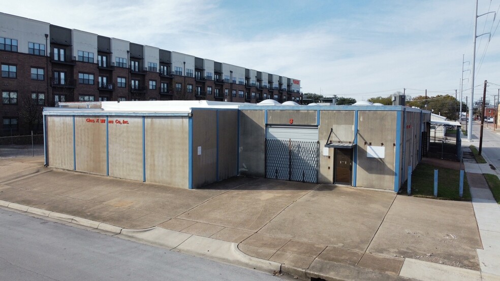 Primary Photo Of 400 Lipscomb St, Fort Worth Warehouse For Lease