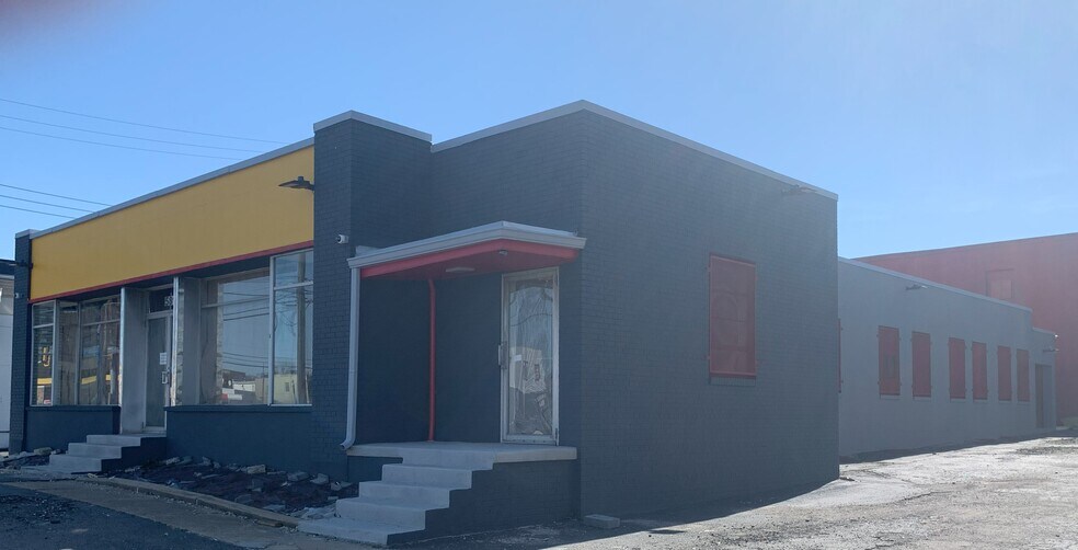 More Photos Of 5810-5814 Seminary Rd, Alexandria Freestanding For Lease