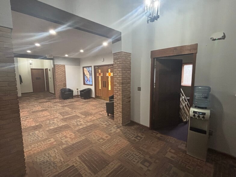 More Photos Of 961 E Maple St, Holly Religious Facility For Sale