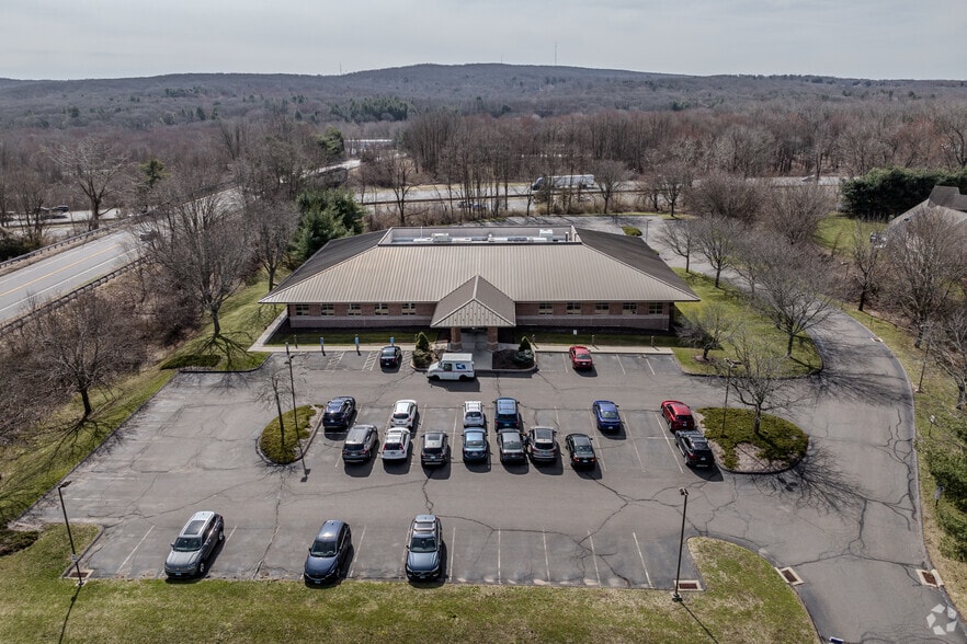 More Photos Of 8 Keynote Dr, Vernon Medical For Lease