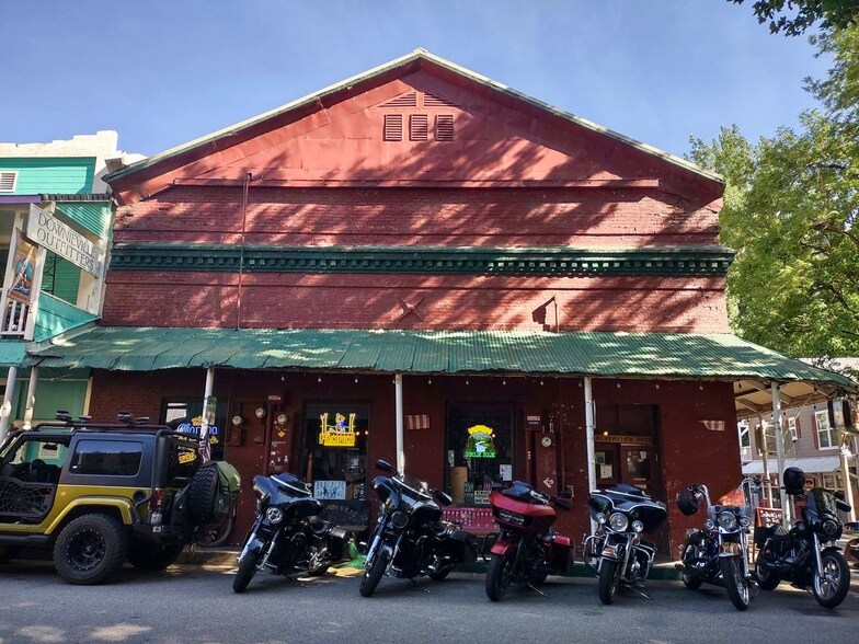 Primary Photo Of 101 Commercial St, Downieville Bar For Sale