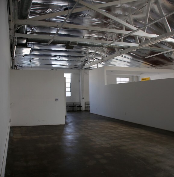 More Photos Of 3630 Tyburn St, Los Angeles Manufacturing For Lease