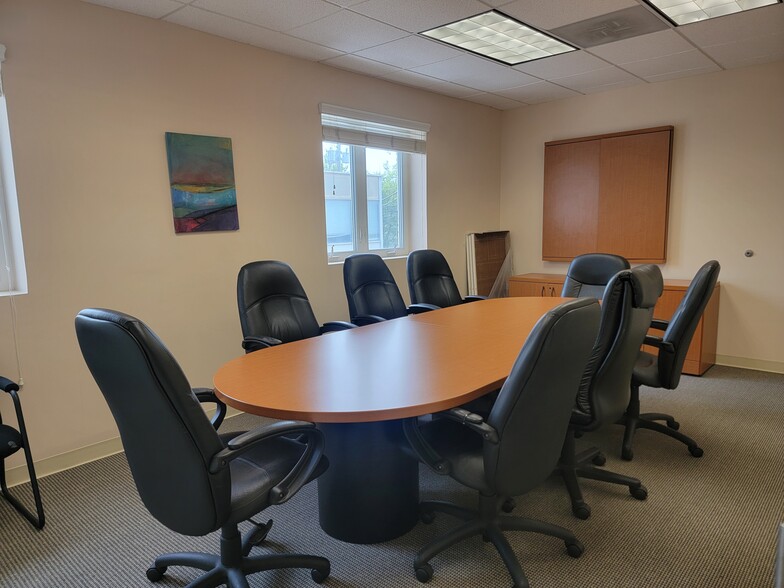 More Photos Of 4929 Bethesda Ave, Bethesda Restaurant For Lease