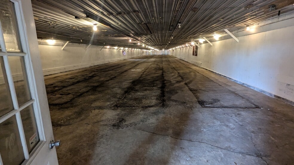 More Photos Of 62748 MN-7, Hutchinson Industrial For Sale