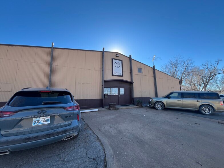 More Photos Of 2640 NW 2nd St, Oklahoma City Manufacturing For Sale