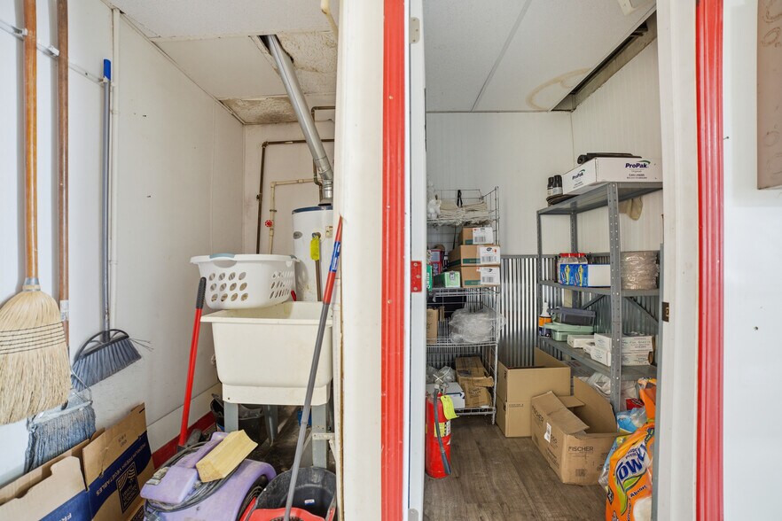 More Photos Of 12 E Main St, Shiloh General Retail For Sale