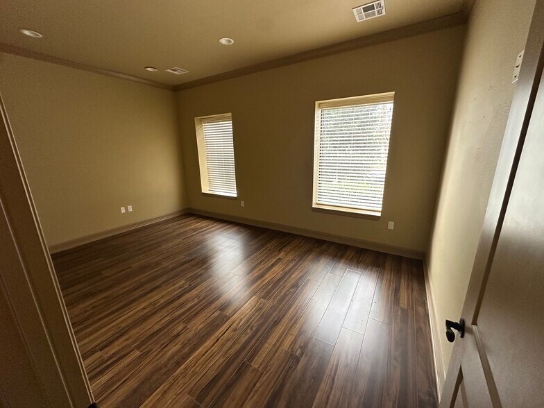 More Photos Of 25298 FM 2978 Rd, Tomball Office For Lease