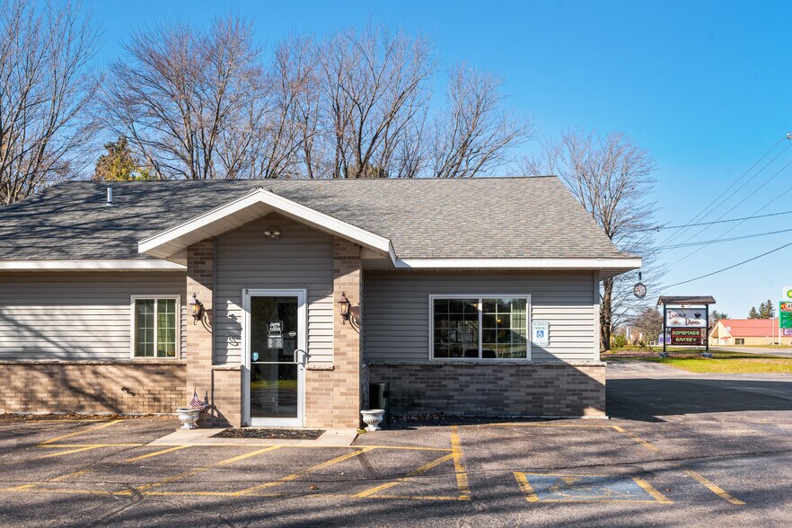 More Photos Of 816 Hwy 23/73, Princeton Restaurant For Sale