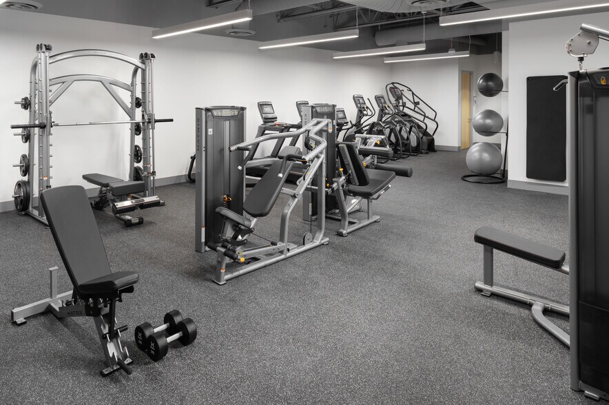 More Photos Of 1130 N Alma School Rd, Mesa Unknown For Sale