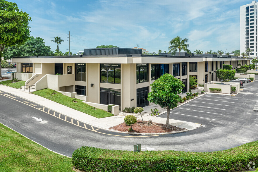 Primary Photo Of 1200 US Highway 1, North Palm Beach Unknown For Lease