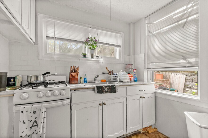 More Photos Of 25 Cedar St, Dobbs Ferry Apartments For Sale