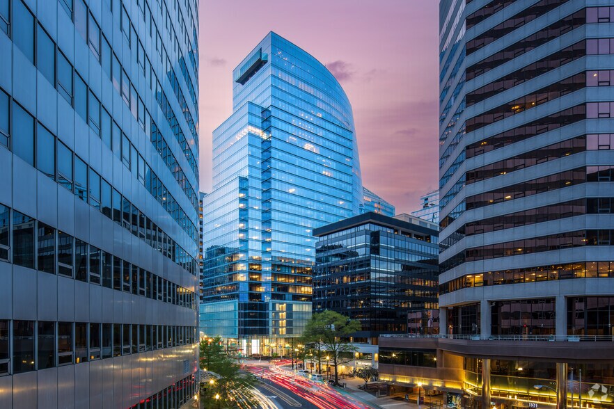 Primary Photo Of 1201 Wilson Blvd, Arlington Coworking Space