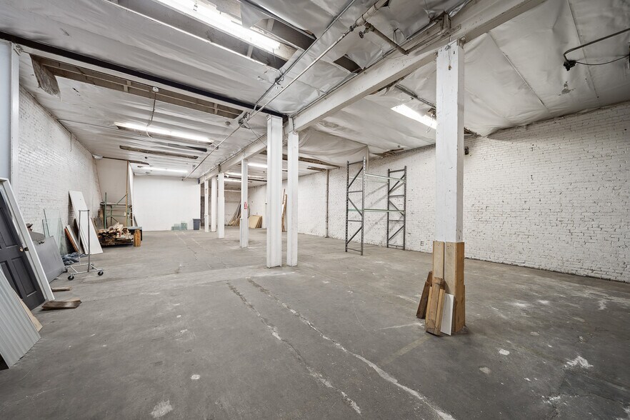 More Photos Of , Los Angeles Unknown For Sale