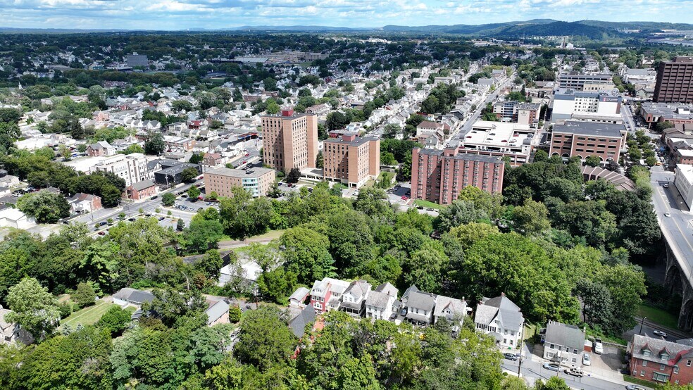 More Photos Of 719 Conestoga St, Bethlehem Warehouse For Lease