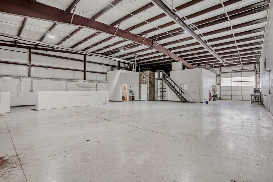 More Photos Of 8681 Rosemary St, Commerce City Warehouse For Sale