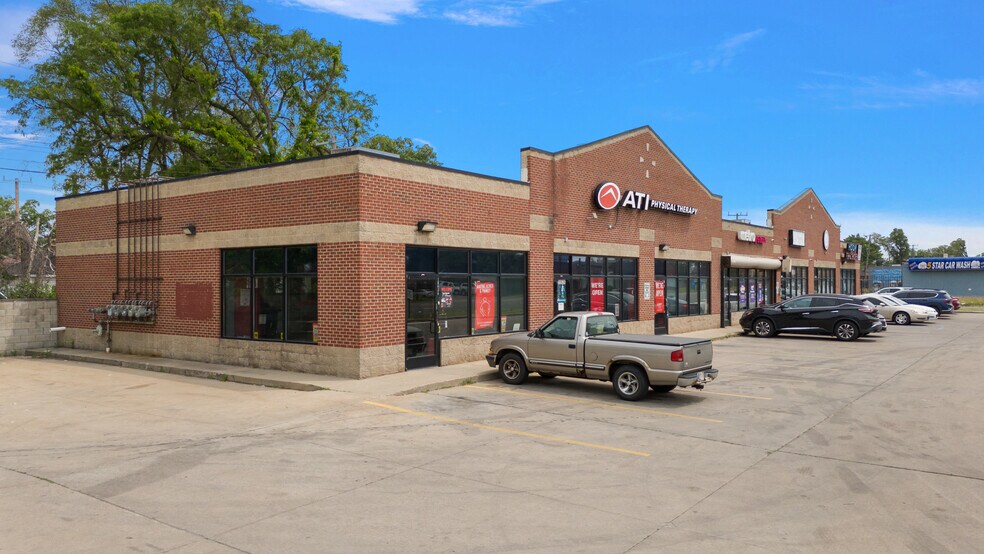 More Photos Of 10600-10636 W 7 Mile Rd, Detroit Storefront For Sale
