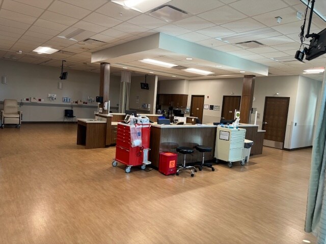 More Photos Of 214 Covell Rd, Crestview Office For Lease