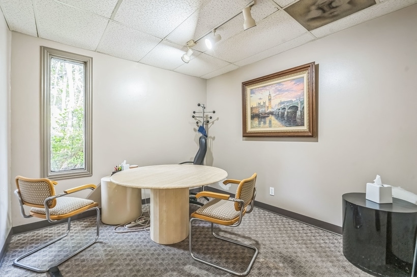 More Photos Of 12421 Memorial Dr, Houston Medical For Sale