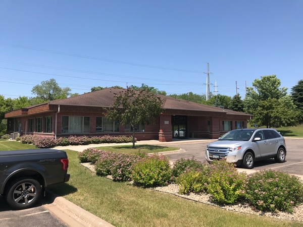 More Photos Of 13786 Frontier Ct, Burnsville Office For Sale