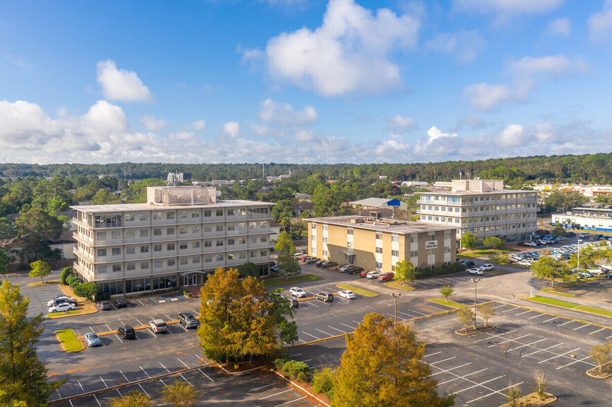 Primary Photo Of 3929 Airport Blvd, Mobile Office For Lease