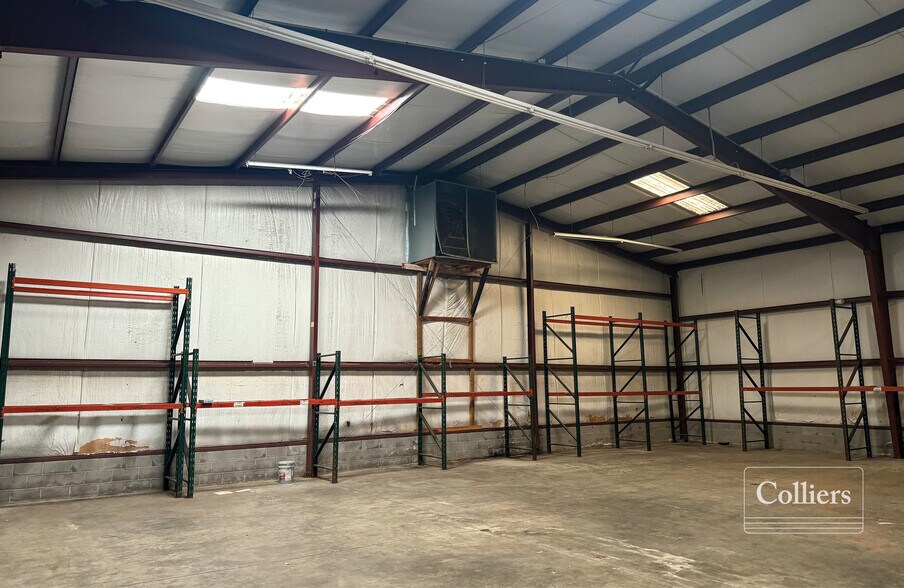 More Photos Of 816 Buff St, West Columbia Warehouse For Lease