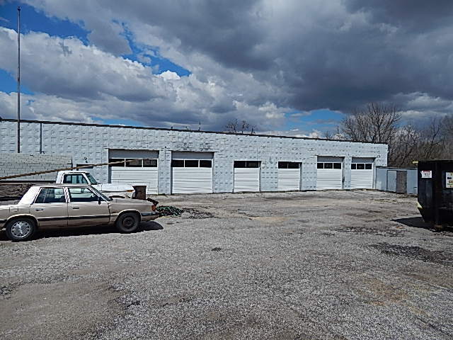 More Photos Of 7901 Prospect Ave, Kansas City Auto Repair For Sale