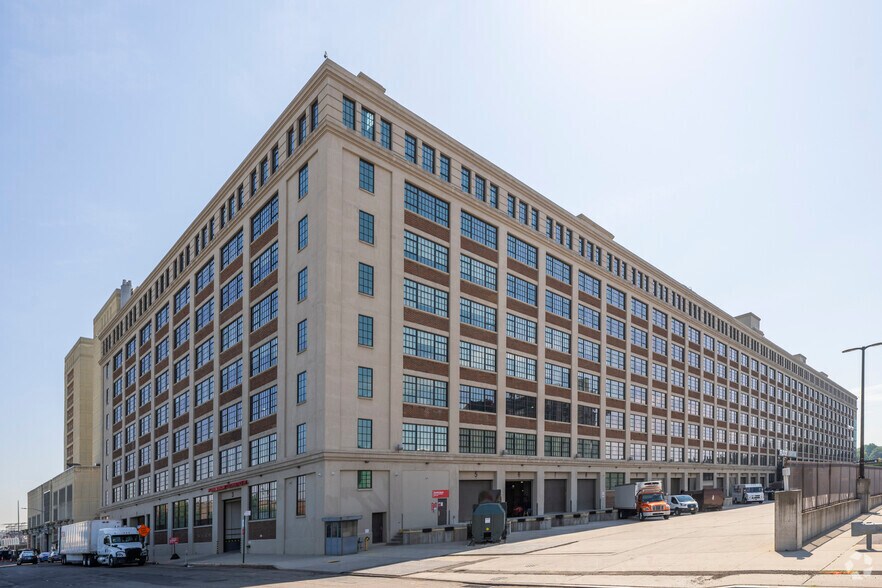 More Photos Of 850 3rd Ave, Brooklyn Warehouse For Lease