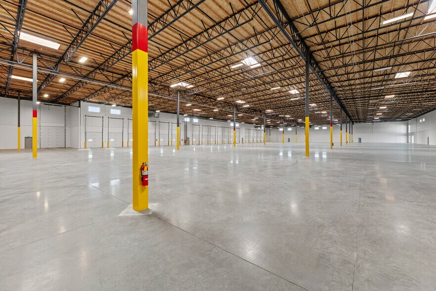 More Photos Of 6980 Resource Dr, Reno Warehouse For Lease