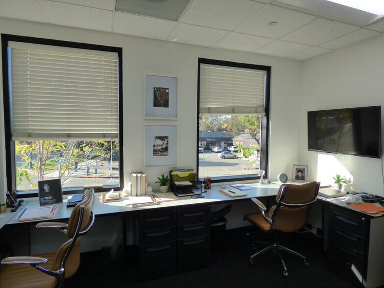 More Photos Of 900 Main St, Pleasanton Office For Lease