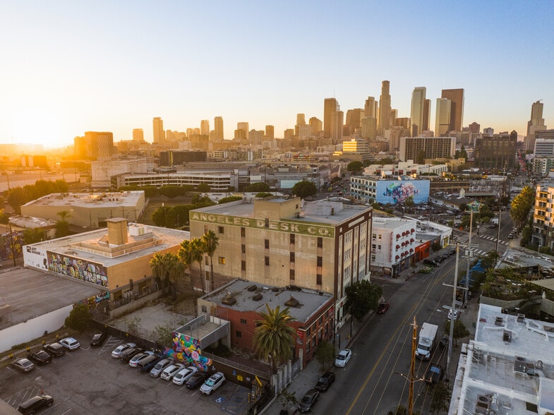 More Photos Of 800-810 Traction Ave, Los Angeles Office For Sale