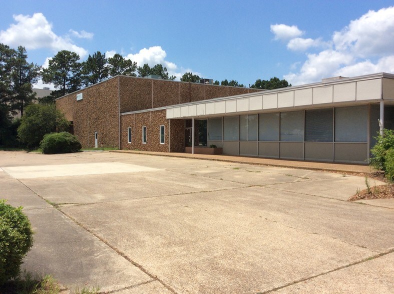 Primary Photo Of 5408 Interstate Dr, Shreveport Warehouse For Lease
