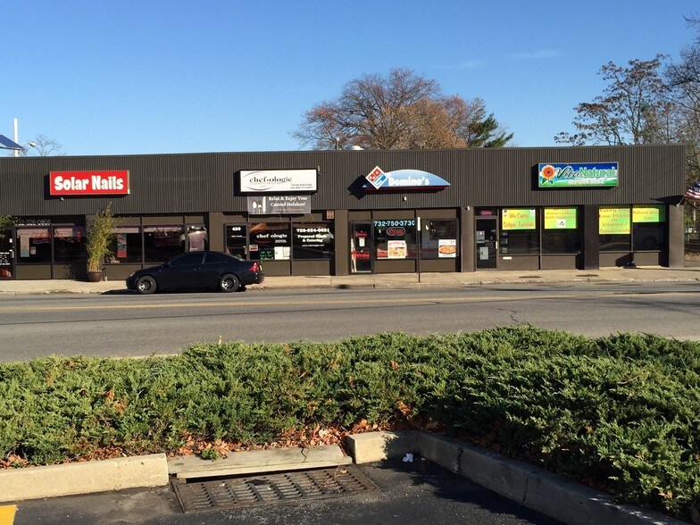More Photos Of 448-468 Rahway Ave, Woodbridge Storefront For Sale