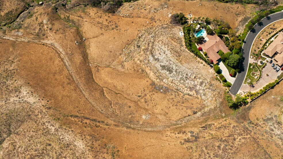 More Photos Of Cresthaven Drive, Riverside Land For Sale