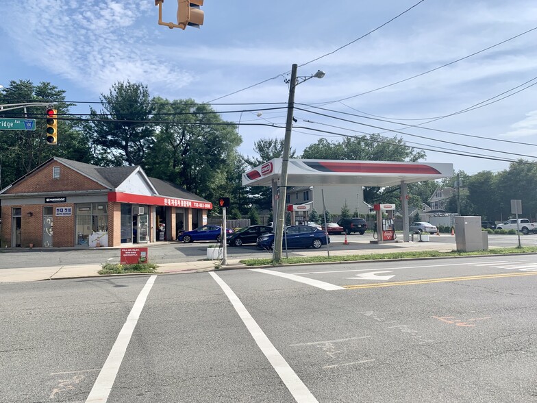 More Photos Of 1808 Woodbridge Ave, Edison Service Station For Sale