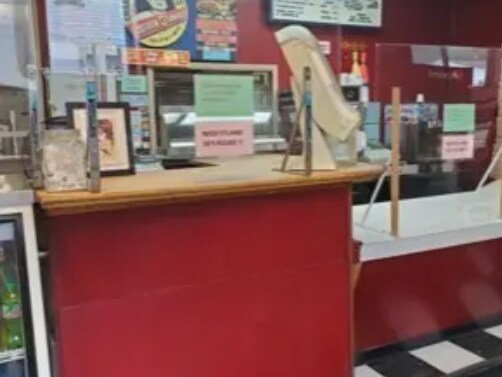 More Photos Of 1861 Youngstown Rd SE, Warren Restaurant For Sale