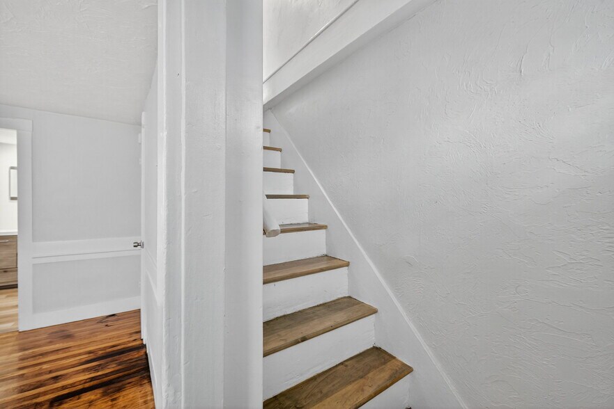 More Photos Of 7 Morrill St, Nashua Multifamily For Sale