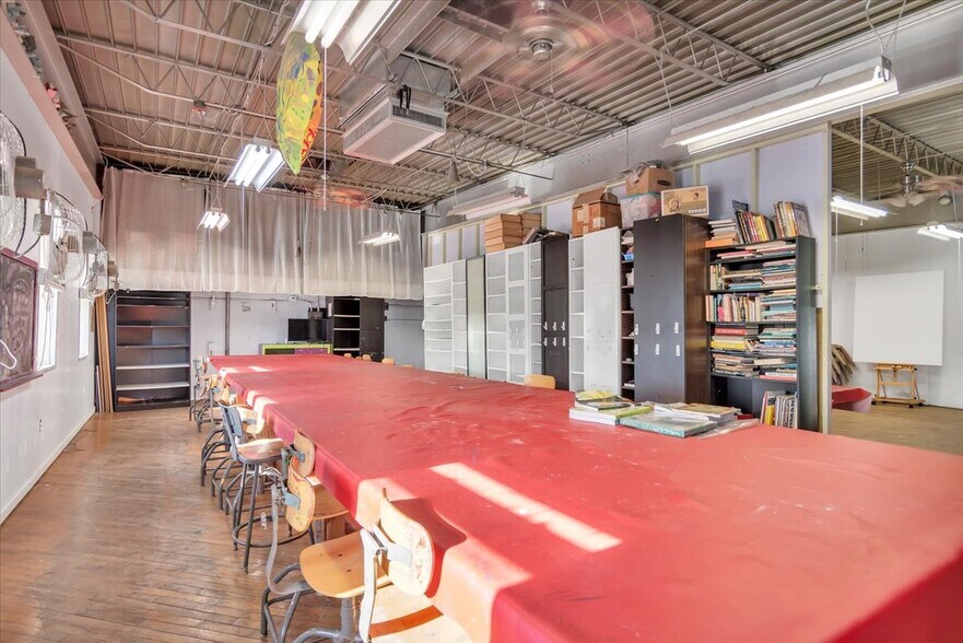 More Photos Of 2531 E Lehigh Ave, Philadelphia Storefront Retail Office For Sale