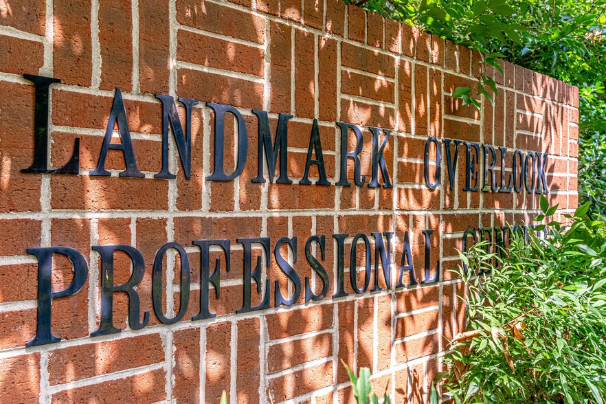 More Photos Of 6001-6003 Tower Ct, Alexandria Office For Sale