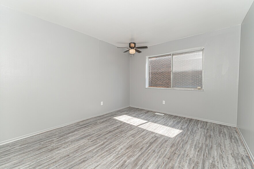 More Photos Of 103-151 Shepley Dr, Saint Louis Apartments For Sale