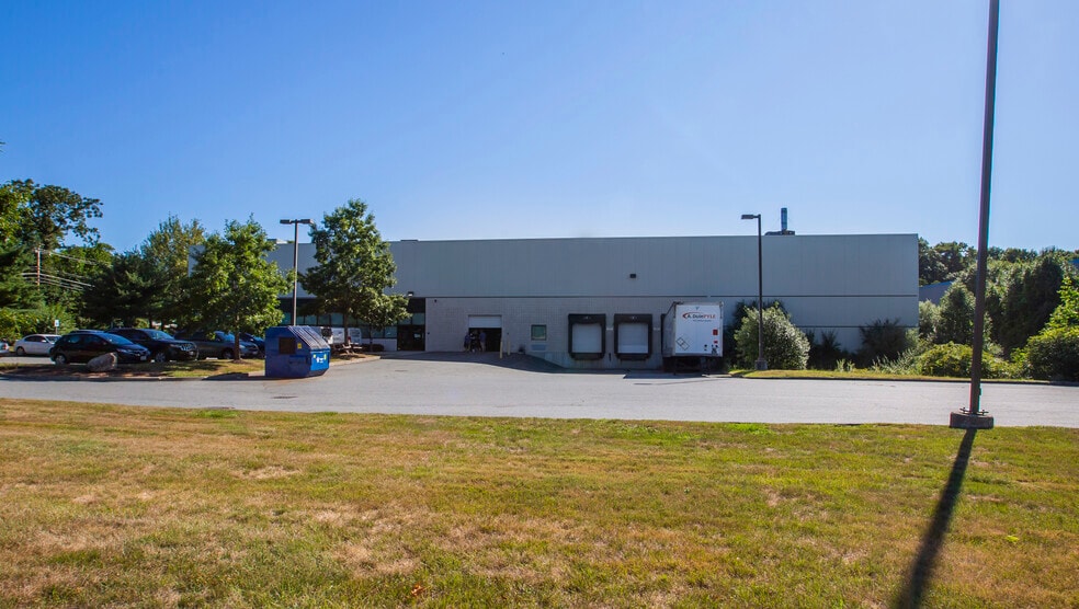 More Photos Of 572 West St, Mansfield Manufacturing For Lease
