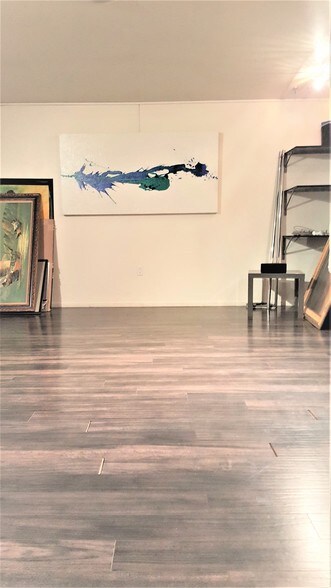 More Photos Of 1390 S Coast Hwy, Laguna Beach Storefront For Lease