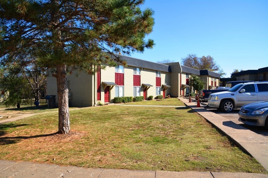 139151 N Rd, Tulsa, OK 74116 Apartments For Sale