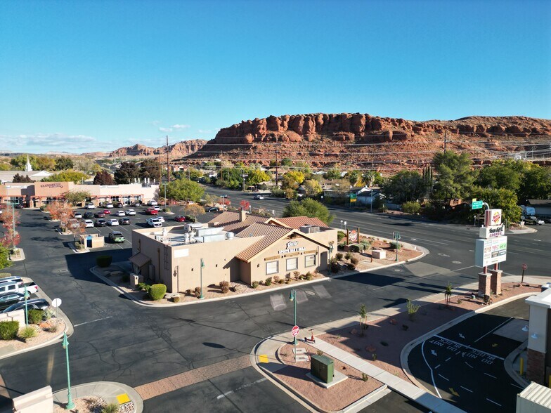 More Photos Of 1051-1091 N Bluff Rd, Saint George Unknown For Sale