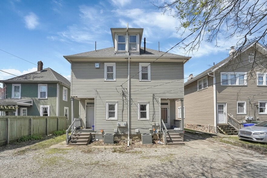 More Photos Of 2406-2408 Indianola Ave, Columbus Apartments For Sale