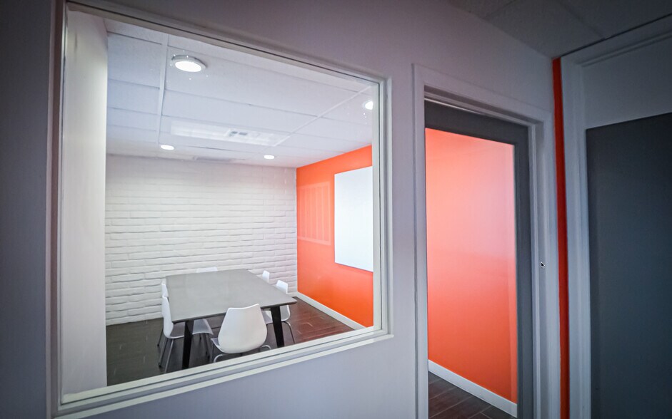 More Photos Of 1401 Montana Ave, El Paso Office For Lease