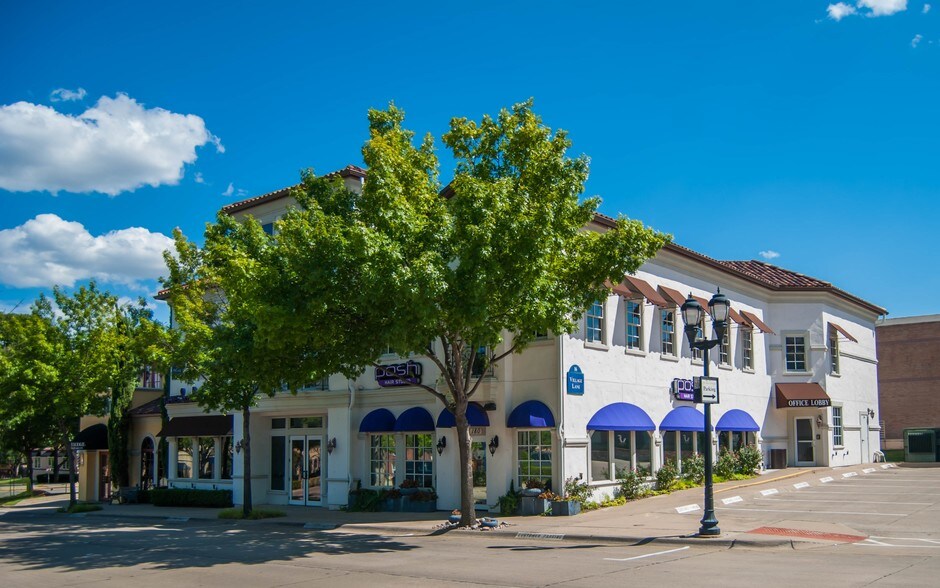 More Photos Of 16 Village Ln, Colleyville Office For Lease