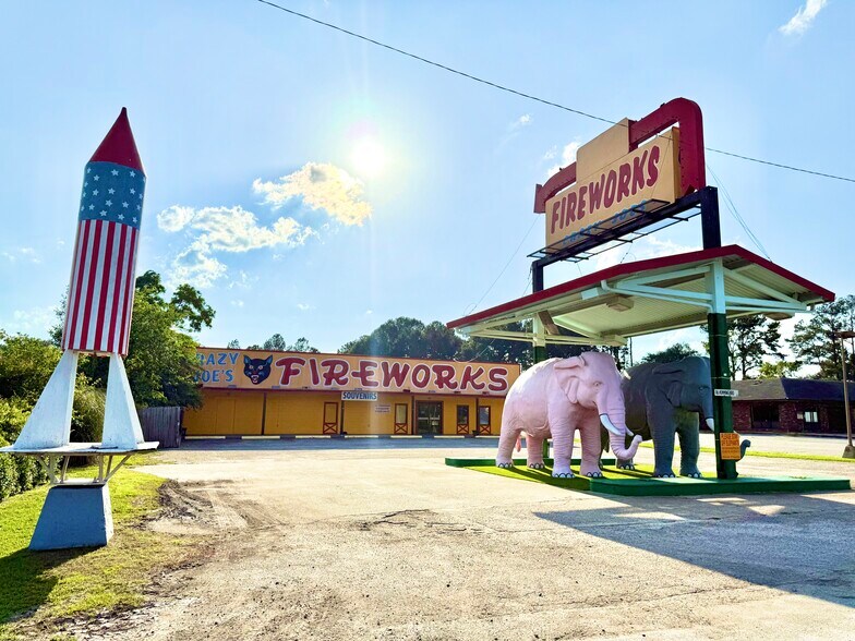 More Photos Of 1116 Hummingbird Ln, Hardeeville General Retail For Sale