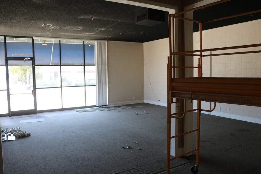 More Photos Of 1300 E Grand Ave, Arroyo Grande General Retail For Lease