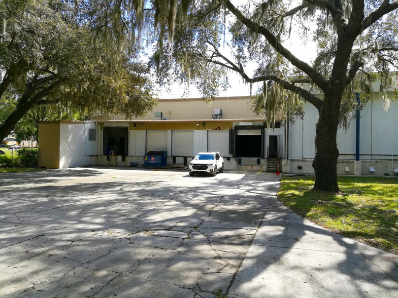 Primary Photo Of 1331 Gunn Hwy, Odessa Warehouse For Lease