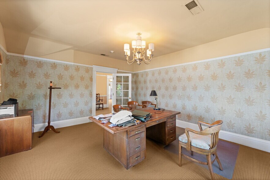 More Photos Of 503 W Palm Dr, Placentia Office Residential For Lease